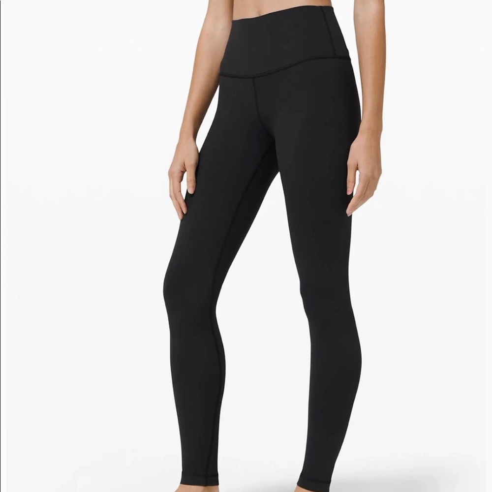 Lululemon Wunder Under Size 6